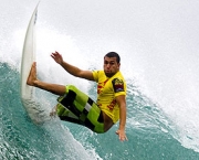 surfistas-brasileiros-que-fazem-sucesso-3