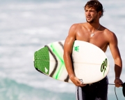surfistas-brasileiros-que-fazem-sucesso-9