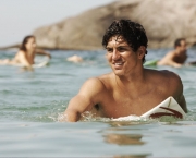 surfistas-brasileiros-que-fazem-sucesso-17