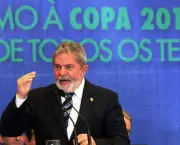 ADLULA343  BSB - 19/07/2010  - LULA / COPA 2014 - ESPORTES  - Presidente Lula durante cerimÃ´nia de assinatura de medida provisÃ³ria para cidades-sede da Copa do Mundo de 2014 e das OlimpÃ­adas de 2016 no PalÃ¡cio Itamaraty, em BrasÃ­lia.
FOTO: ANDRE DUSEK/AE