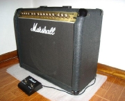 Amplificador Marshall 6