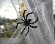 Assustadoras teias de aranha para enfeitar sua casa em Halloween