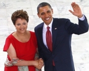 OBAMA1 - BSB - OBAMA VISITA BRASILIA - 19/03/2011  - NACIONAL - O presidente dos Estados Unidos Barack Obama chega a Brasilia para encontro com a presidente Dilma Rousseff no Plalacio do Planalto em Brasilia.         FOTO: CELSO JUNIOR/AE