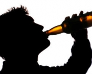 Os Riscos do Alcoolismo (2).jpg