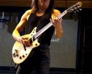 Malcolm Young 15