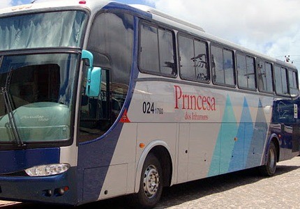 Resultado de imagem para ônibus da princesa dos inhamuns