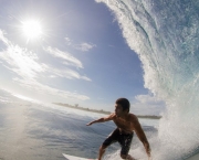 Surfistas Pegando Onda Gigante (4)