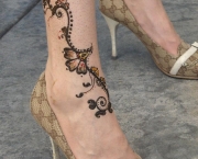 Tatuagem de Henna no Tornozelo
