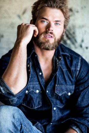 Kellan Lutz de Barba Grande