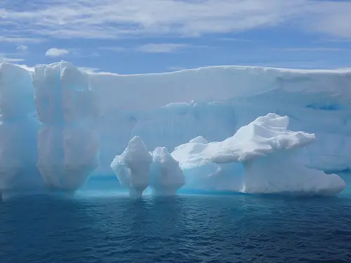 Iceberg Gigante na Antártica