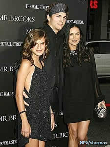 ashton-belle-3 Kutcher