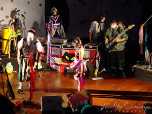 Teatro Mágico Teatro Mágico