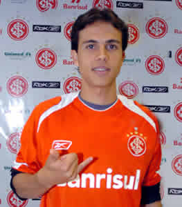 nilmar-3 Internacional
