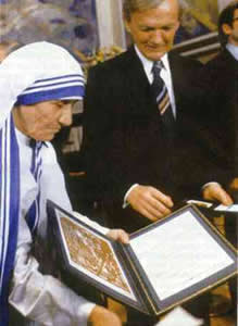 nobel-2 Paz