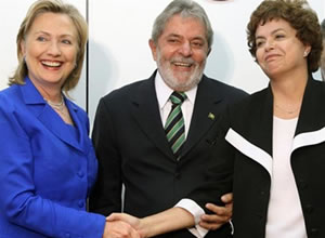 O Propósito da Visita de Hillary Clinton