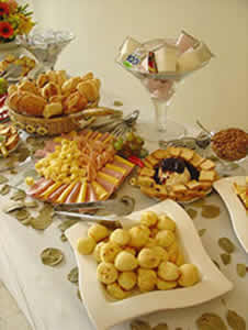 a-mesa-de-refeicoes-2