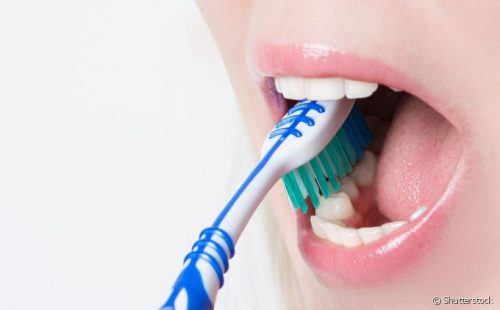 Escovar os Dentes na França 
