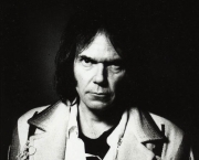 conheca-a-biografia-de-neil-young-3