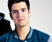 logan-henderson-2