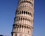 a-famosa-torre-de-pisa-4