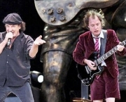 AC/DC 15