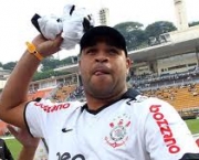 adriano-e-corinthians-10