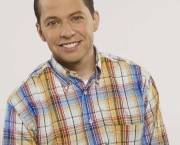 alan-de-two-and-a-half-men-comenta-sobre-ashton-kutcher-na-serie-3