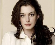 anne-hathaway-1