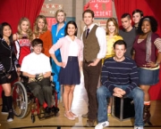 atriz-figurante-de-glee-demitida-por-soltar-spoilers-no-twitter-6