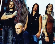 banda-disturbed-11