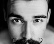 Bigodes Famosos (4).jpg