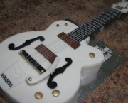 bolos-em-forma-de-guitarra-13