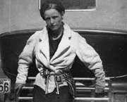 Bonnie Parker (2)