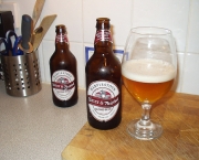 cervejas-gourmet-harviestoun-bitter-twisted-1