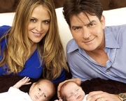 charlie-sheen-pretende-brigar-pela-guarda-dos-filhos-12