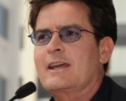 charlie-sheen-quer-voltar-a-ser-o-charlie-harper-de-two-and-a-half-men-5