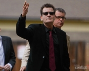 charlie-sheen-quer-voltar-a-ser-o-charlie-harper-de-two-and-a-half-men-9
