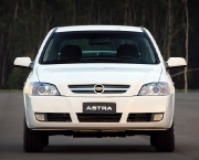 chevrolet-astra-2010-1