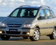 chevrolet-zafira-expression-12