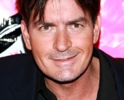 clube-de-las-vegas-oferece-us-200-mil-para-charlie-sheen-1