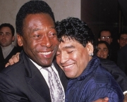 comparacao-entre-maradona-e-pele-8