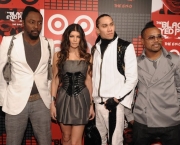estrela-do-black-eyed-peas-sofre-de-cegueira-13