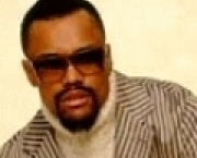 estrela-do-black-eyed-peas-sofre-de-cegueira-6