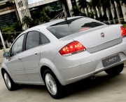 fiat-linea-dualogic-15