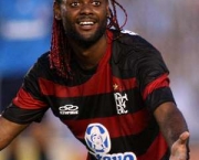 flamengo-confirma-interesse-em-love-12