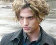 Jackson Rathbone Loiro