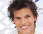 Taylor Lautner