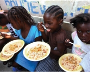 Frases de Incentivo ao Combate a Fome (13)