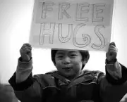 free-hugs-6