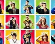 Glee-Wallpaper1.jpg